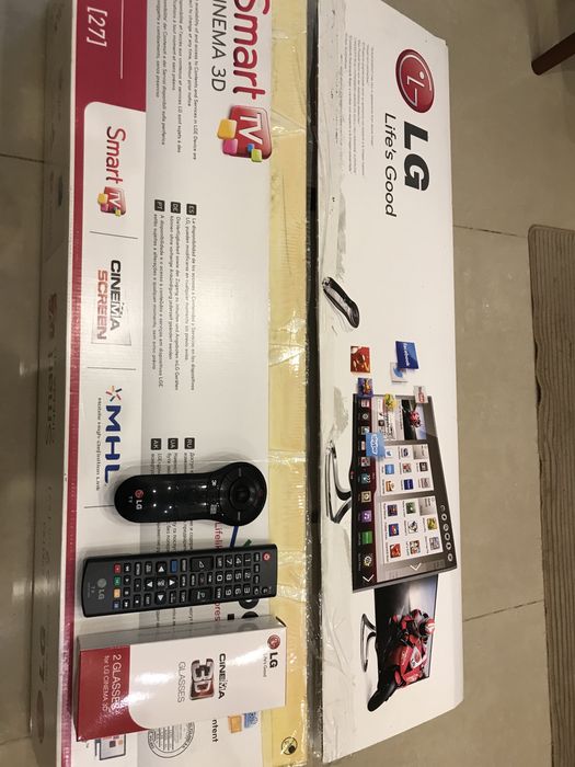 Телевізор LG 27MT93V