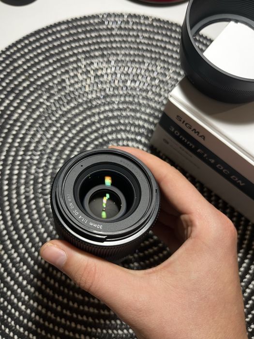 Sigma 30mm f1.4 sony e