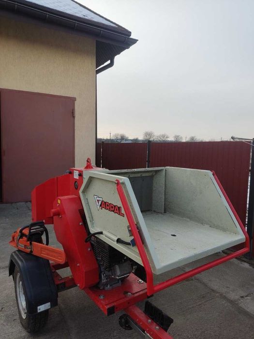 Професійне подрібнення гілок та розчищення ділянок