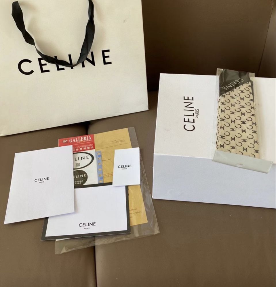 Стильна шкіряна сумочка Celine