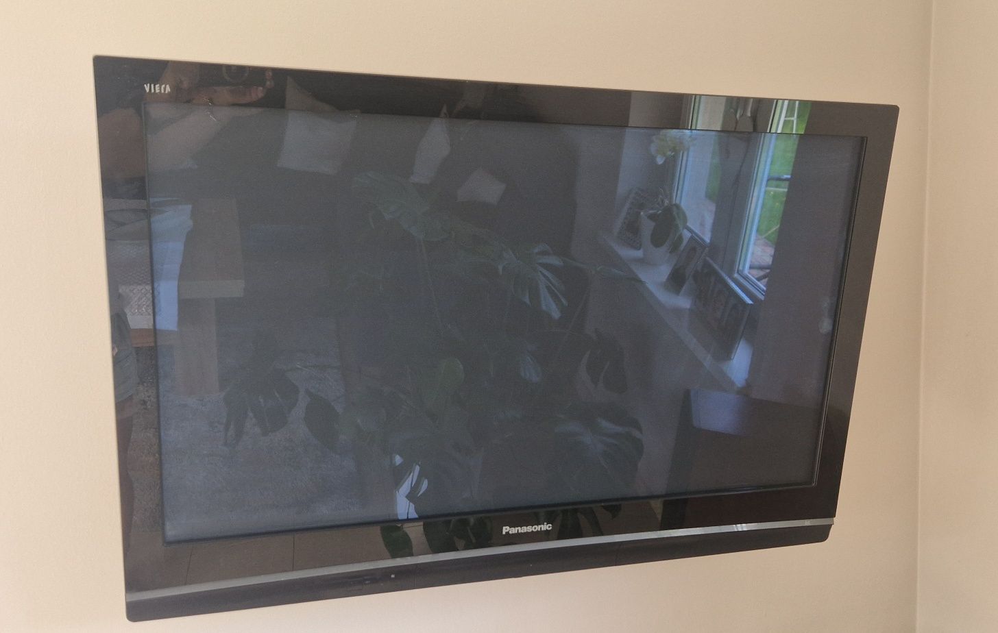 Telewizor plazma  Panasonic Viera 42 cale  stan bdb