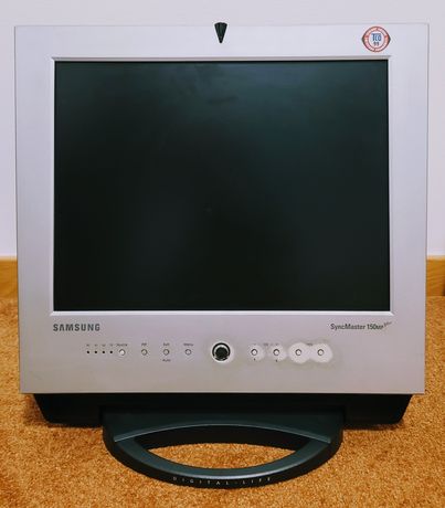 Samsung SyncMaster 150MP Plus - TV/Monitor LCD 15"