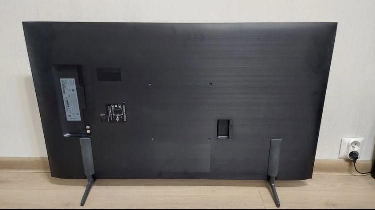 TV Samsung QE 43" QLED Q67A 4K UHD DVB-T2 smartTV