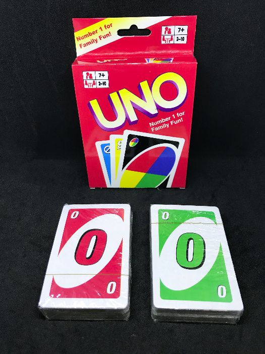 Jogo de cartas UNO - Novo / Selado