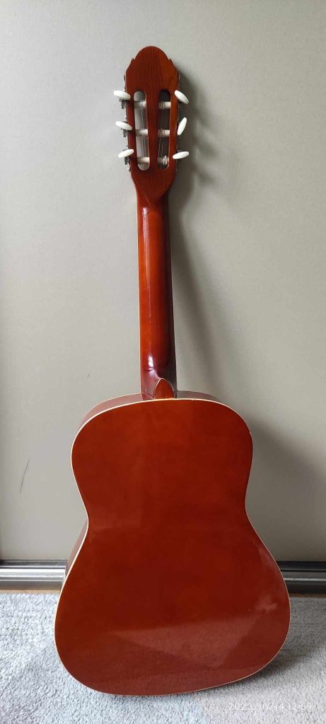 Gitara klasyczna z futerałem