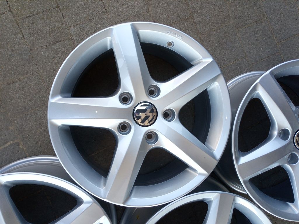 Felgi do VW 5x130. J7,5. R17. Et50.Nowe.