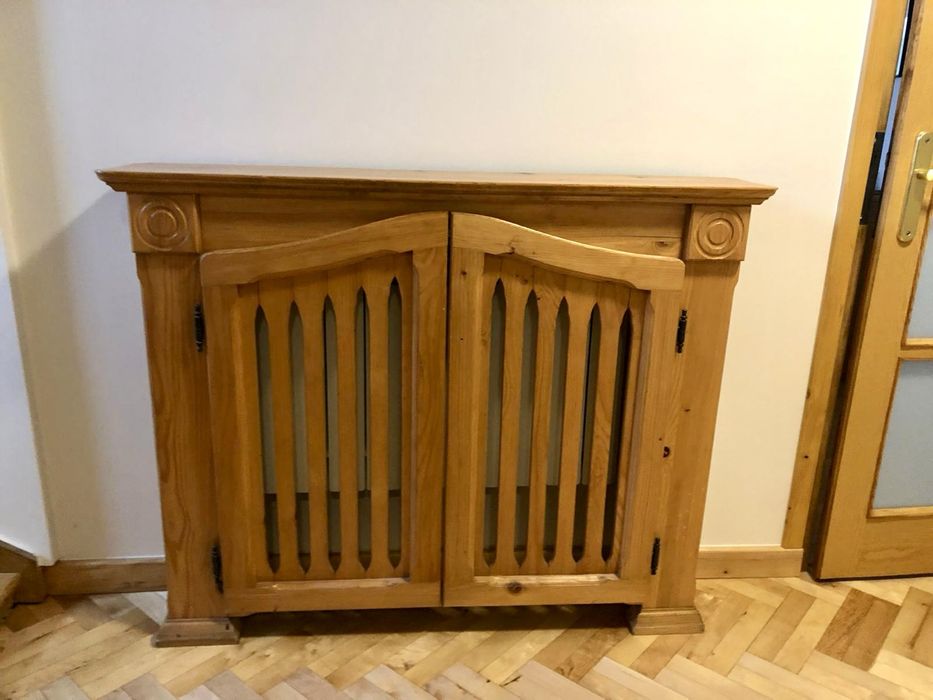 Osłona grzejnika drewniana