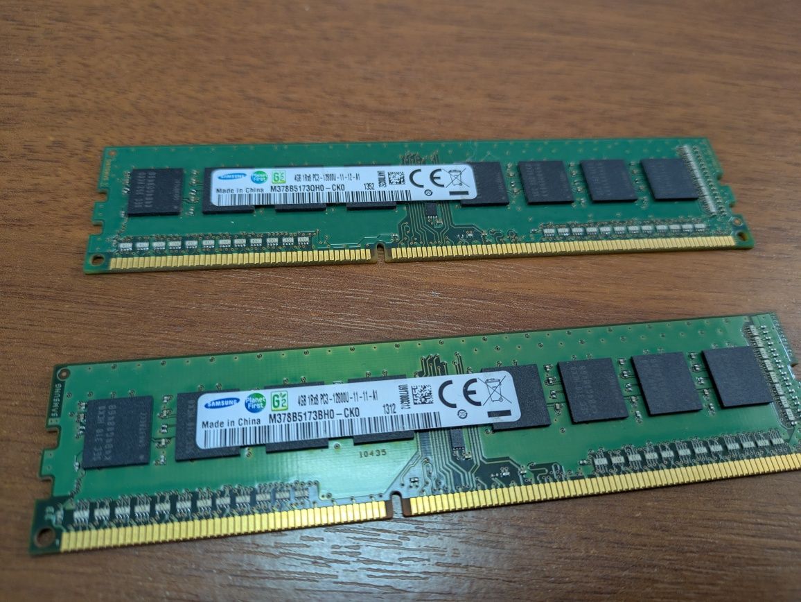 Оперативна пам'ять Samsung 4 GB DDR3 1600 MHz