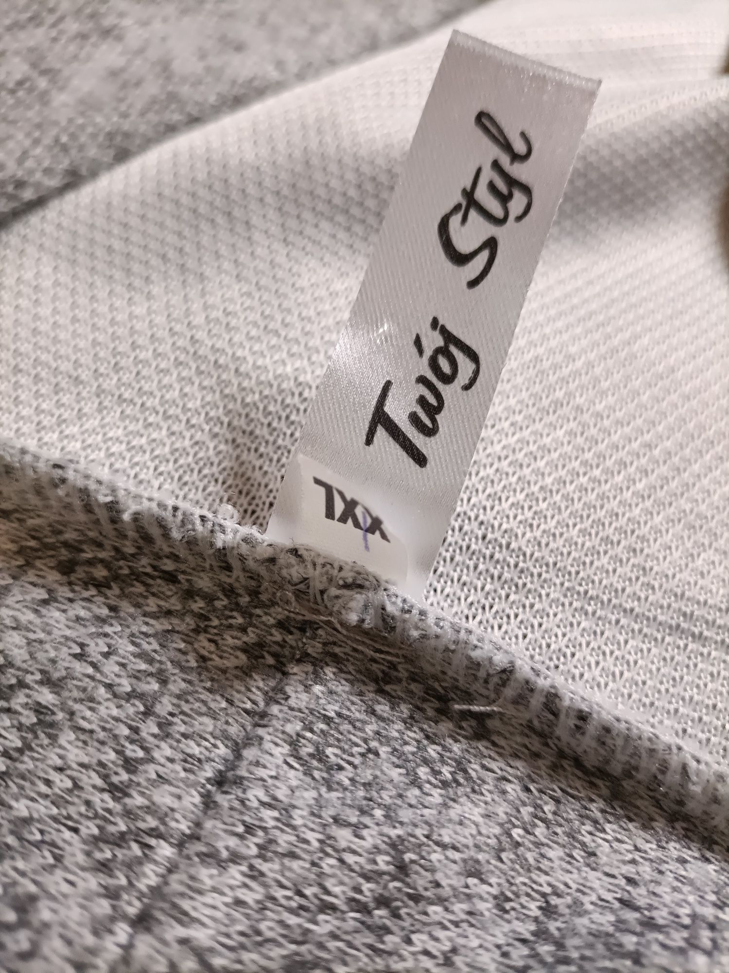 Siwy sweter kardigan narzutka rozmiar 44