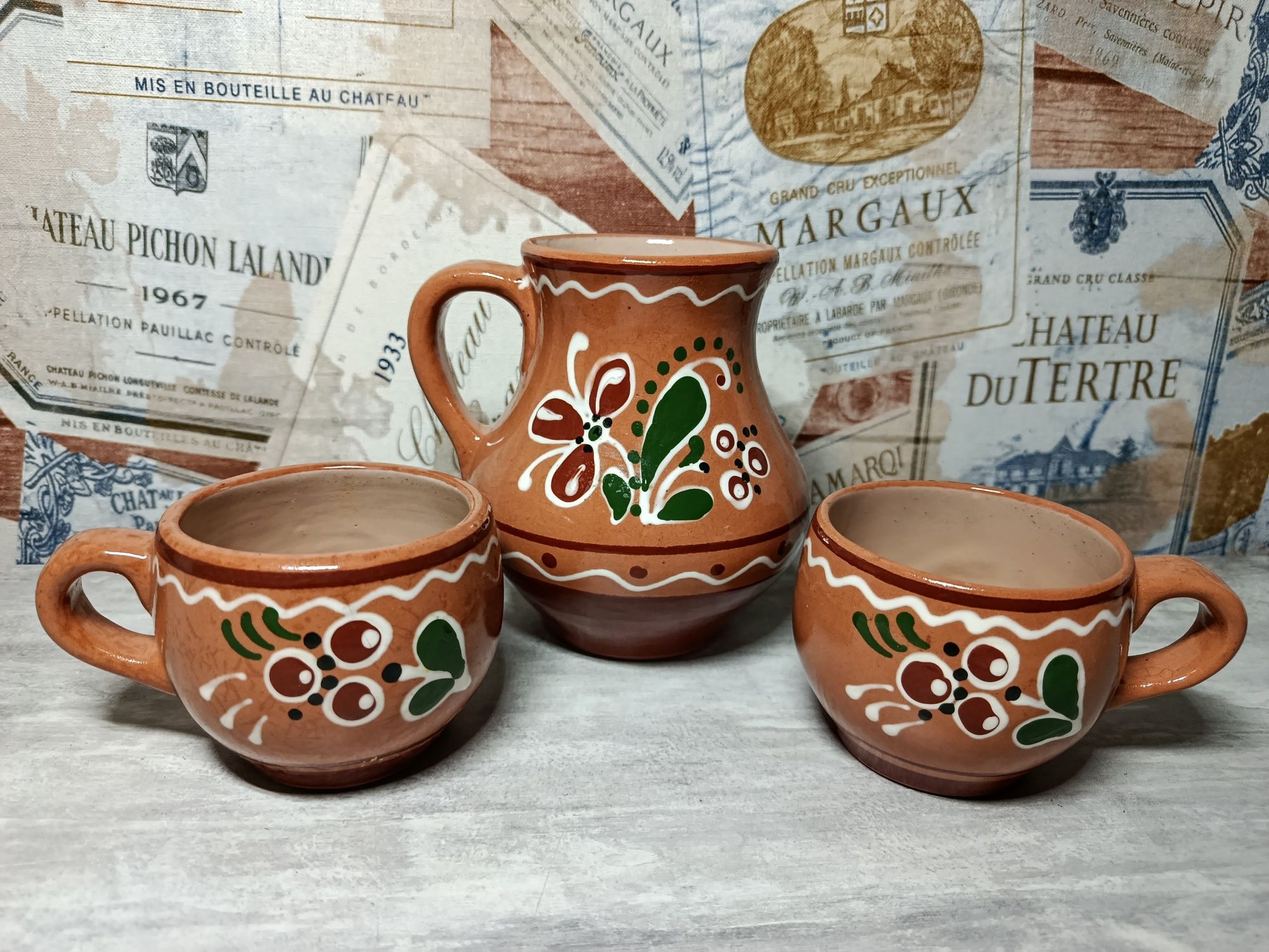 Глечик та чашки. Цукорниця. Салатниця. Кришталь. Форма для випічки .