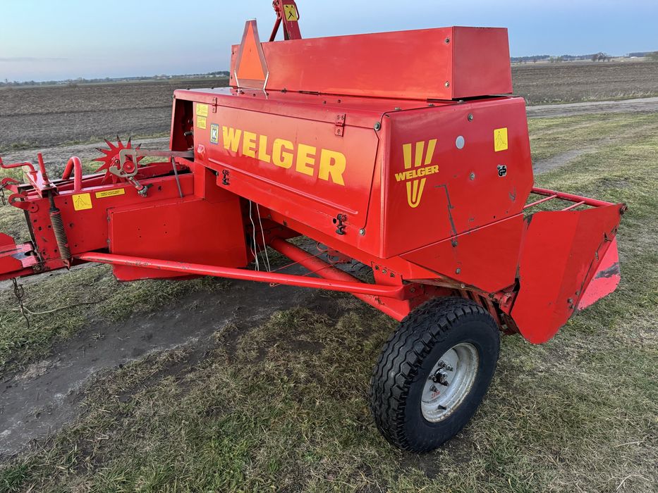 Прес підбирач Пресс-подборщик тюкопрес Велгер WELGER AP42 (AP430-400)