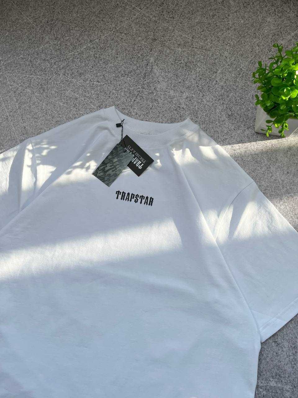 Біла Футболка Trapstar з бірками (Трепстар)