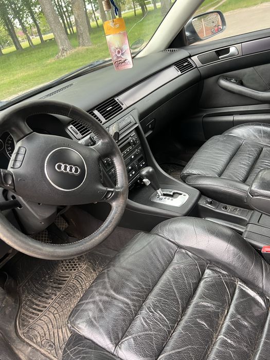 Ауді А6С5 всі питання по телефону