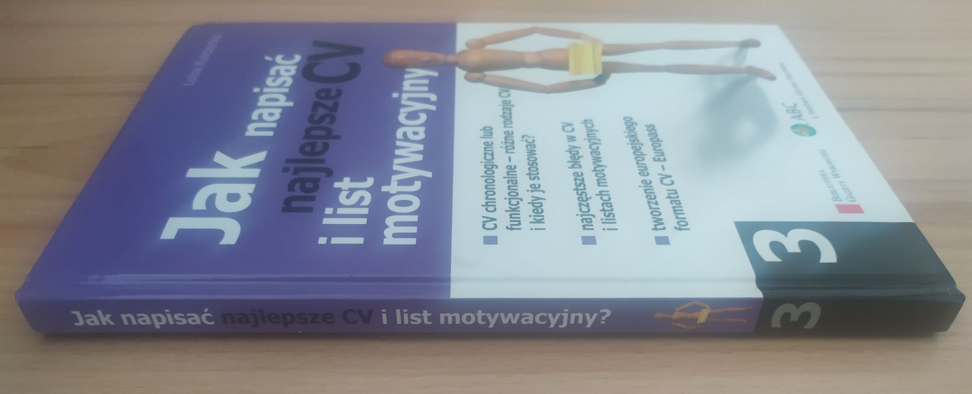 Jak napisać najlepsze CV i list motywacyjny