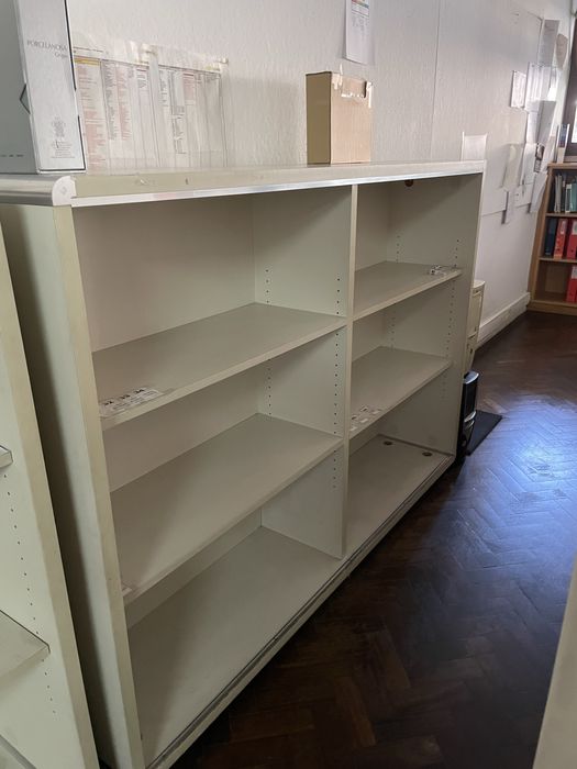 Estantes escritorio