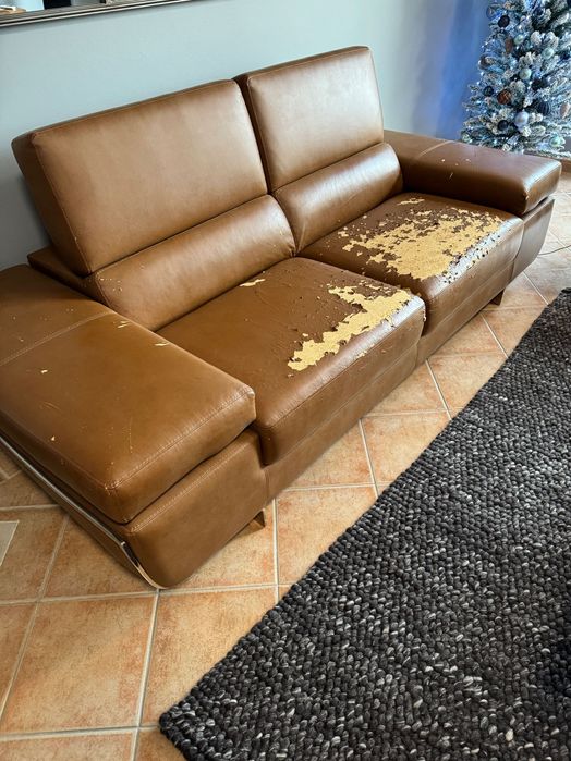 Sofá 3 lugares para reformar