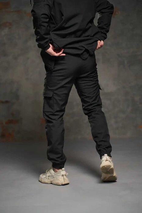 Штани чоловічі зимові теплі з флісом чорні софтшел