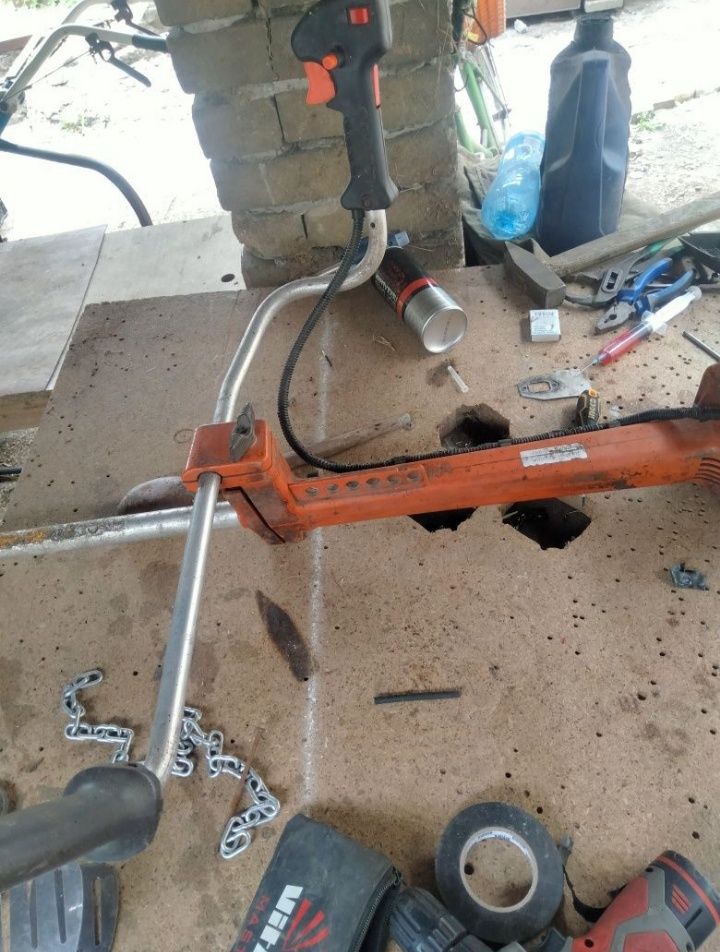 Husqarna 235r триммер