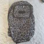 Conjunto de mochila e bolsa