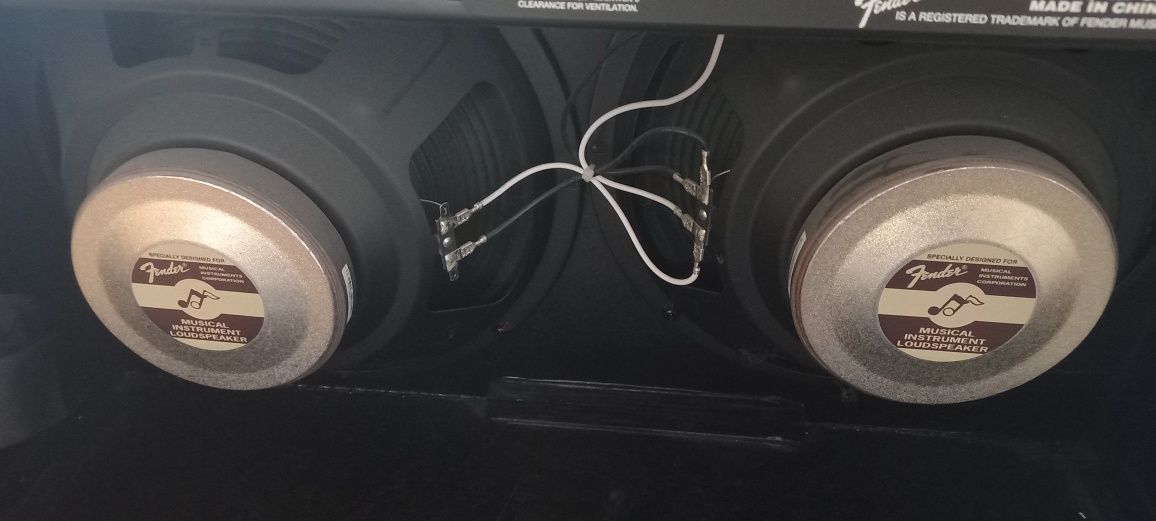 Wzmacniacz Fender Champion 100 W.FootSwitch,Pokrowiec Fender.