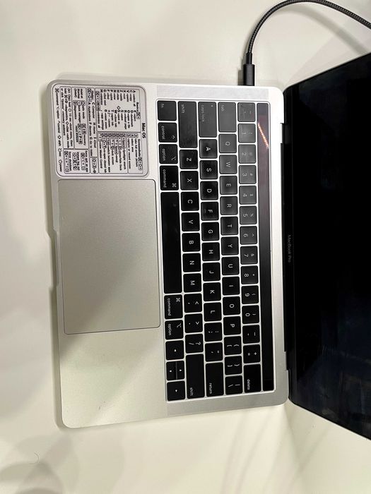 Apple MacBook Pro - A1989 - 16 GB RAM + 256GB