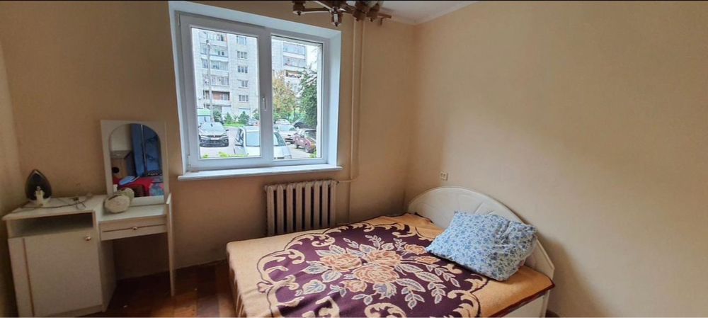 Продаж 3кімн.квартира вул. Патона, чешка, ремонт.