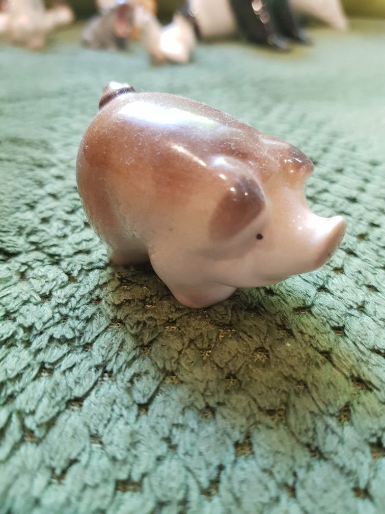 Продам  статуэтки ЛФЗ