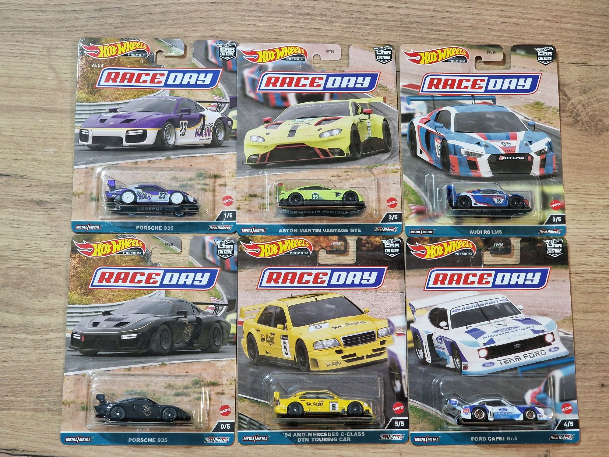 Hot Wheels Race Day set + chase