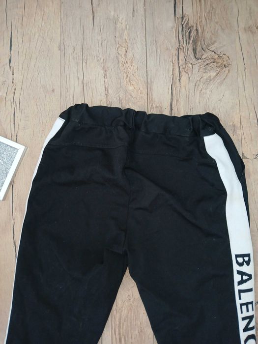 Czarne spodnie z napisem Balenciaga L (S)