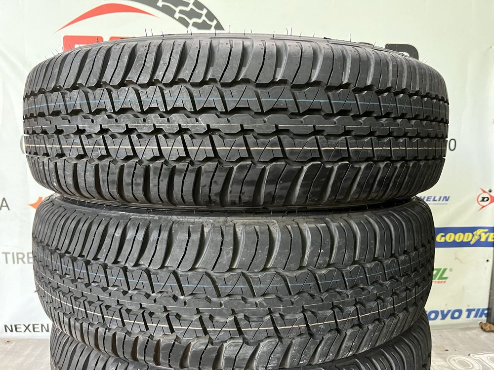 Новий комплект шин A/T 245/75 R17 Dunlop