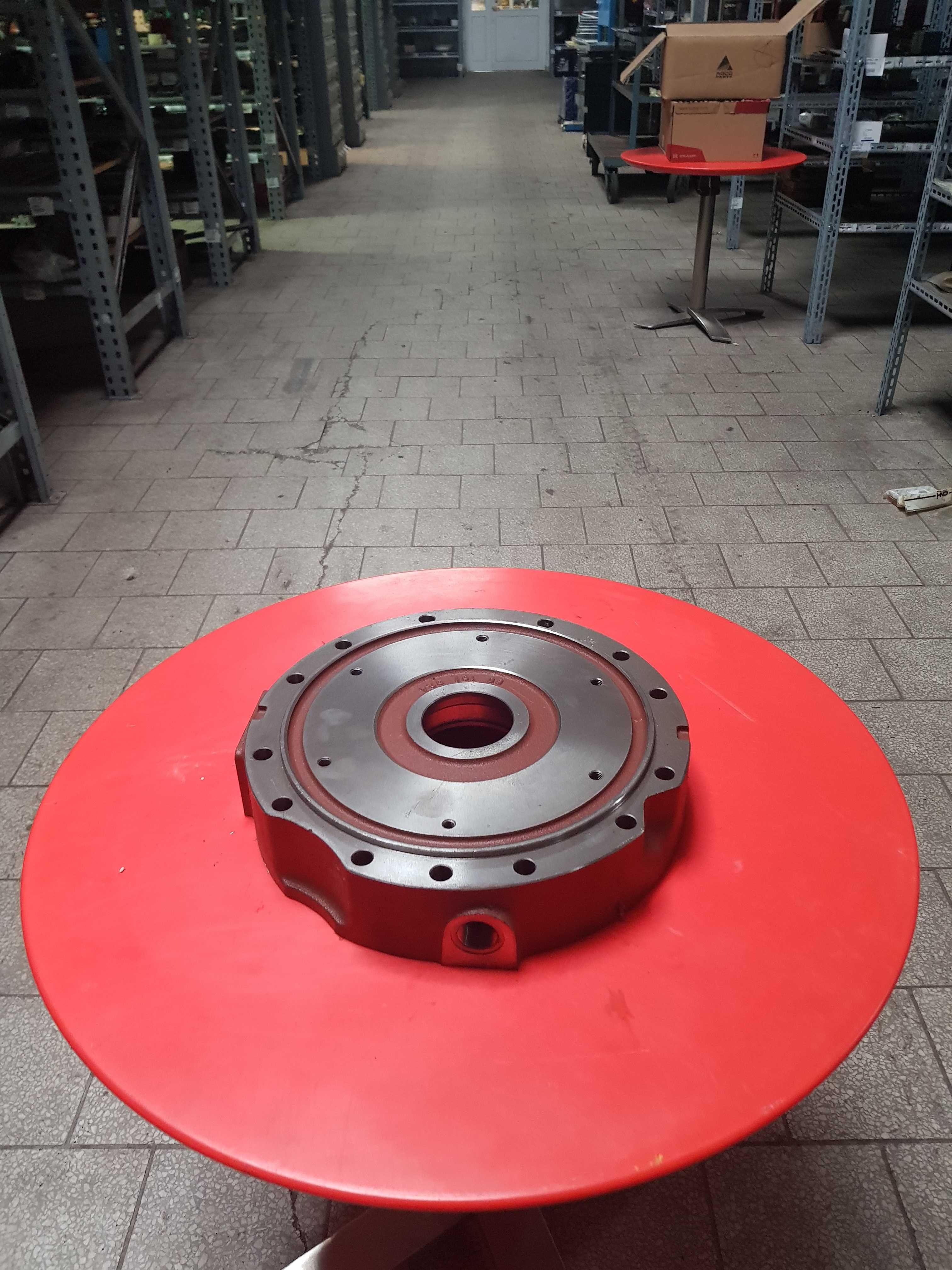 Pokrywa Lewa URSUS C-385  80161.024