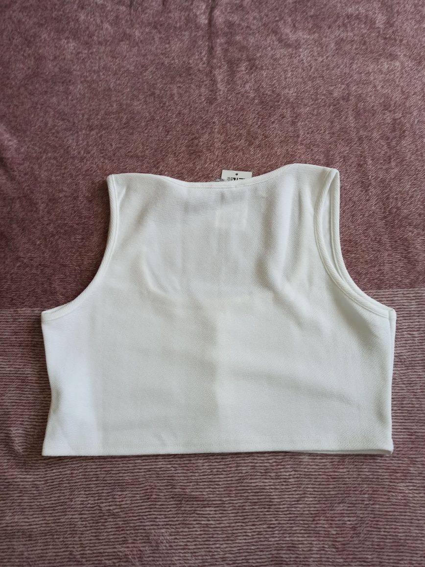 Biały crop top z guzikami XL 42