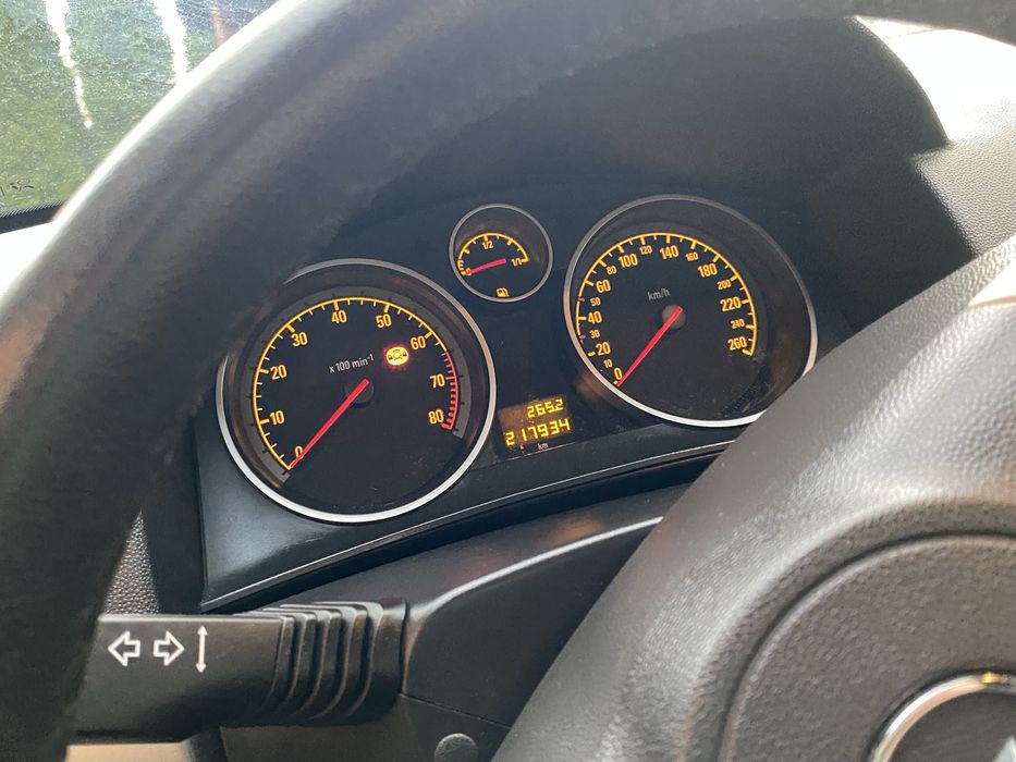 Opel Astra H GTC 1.6 benzyna 116KM