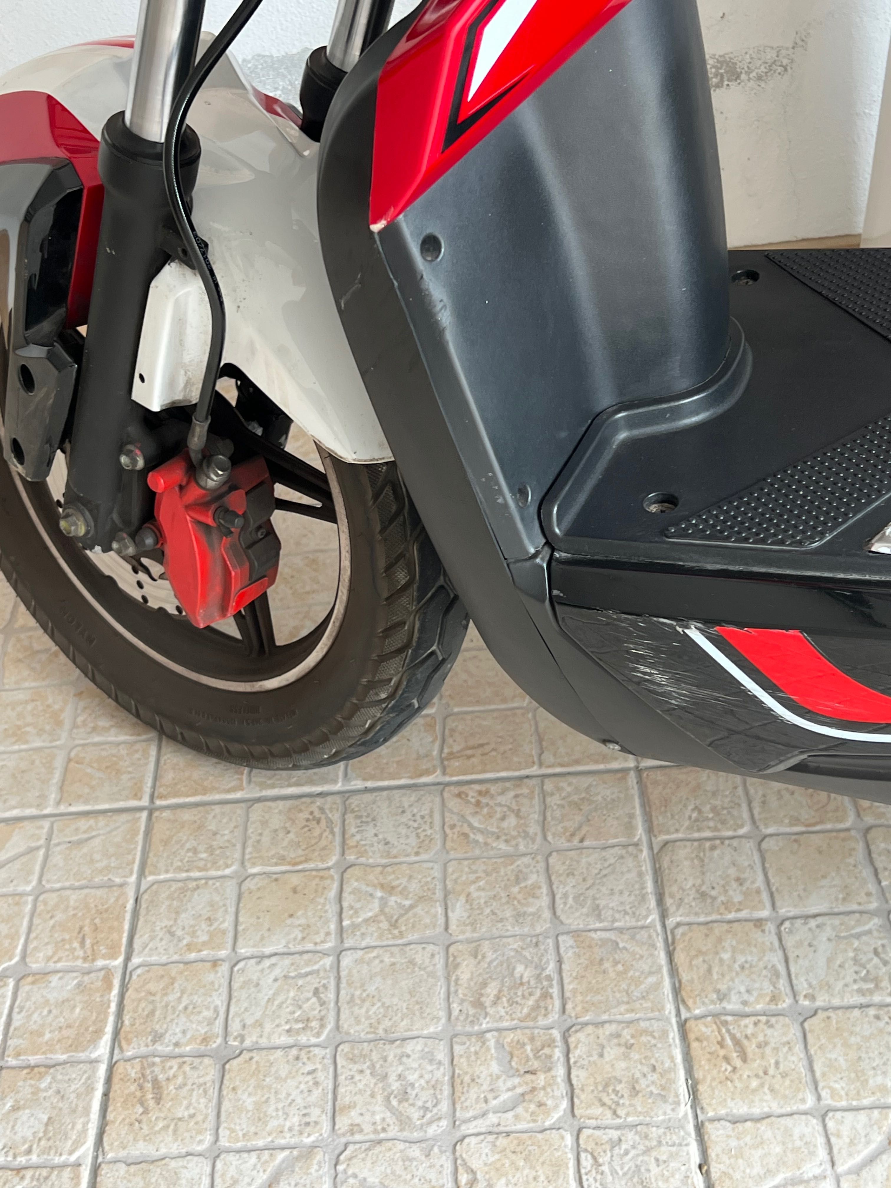 Vortex electrica scooter