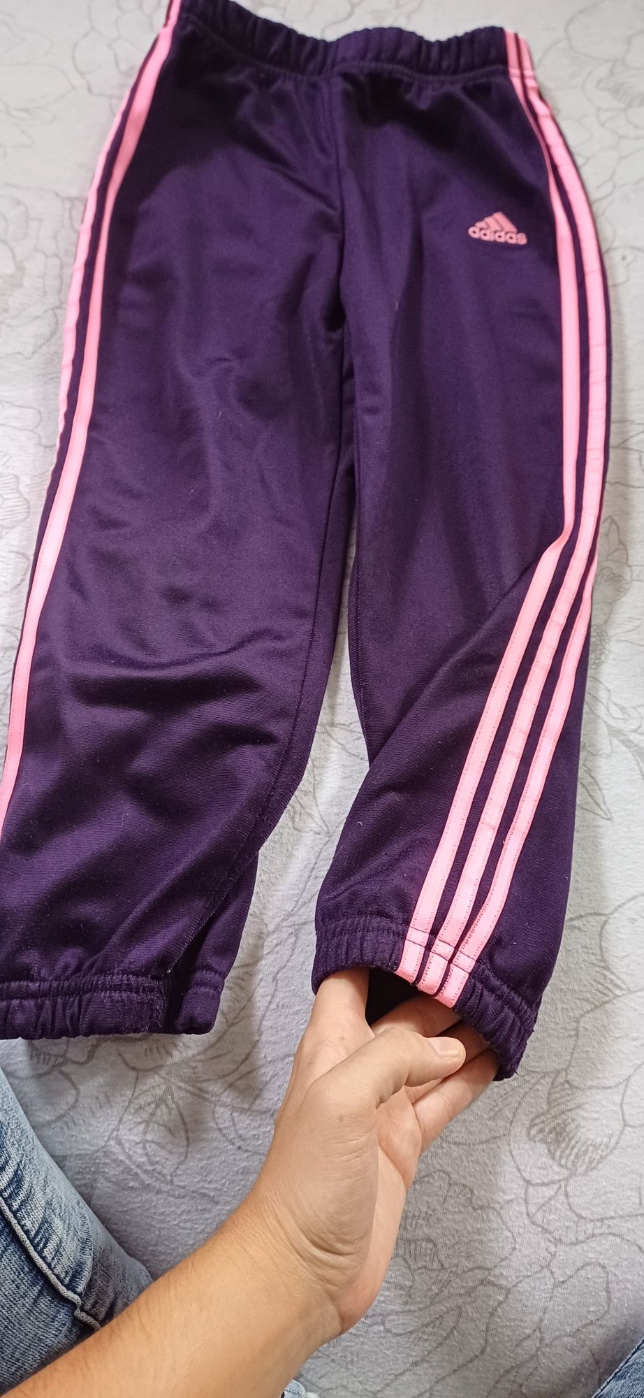Spodnie dresowe adidas r.104/110