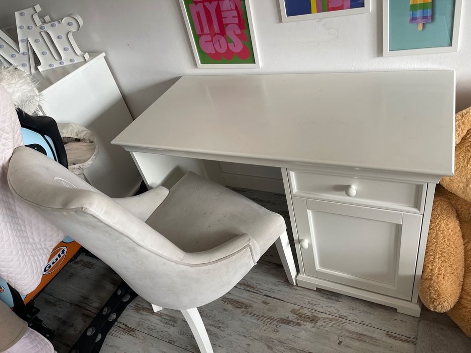 Biuro  linia romantyczna krzesło Caremella