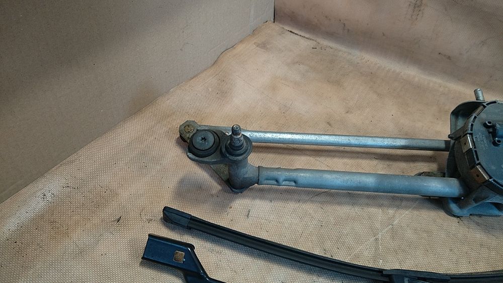 ) Golf VI 6 silniczek wycieraczek mechanizm ramiona EU