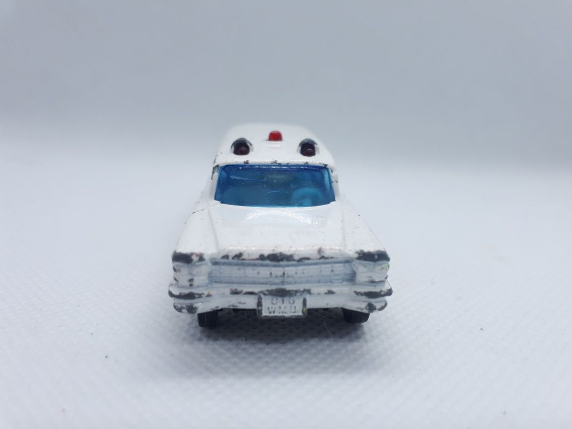 S&S Cadillac Ambulance no. 54 Lesney Matchbox