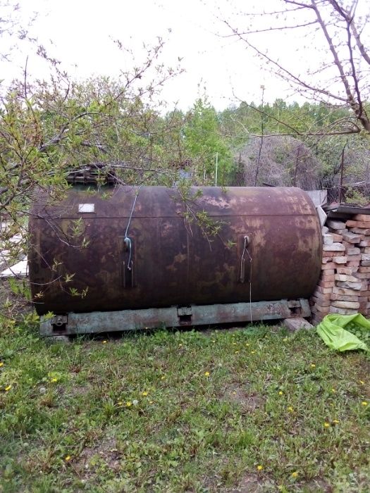 Продам резервуар