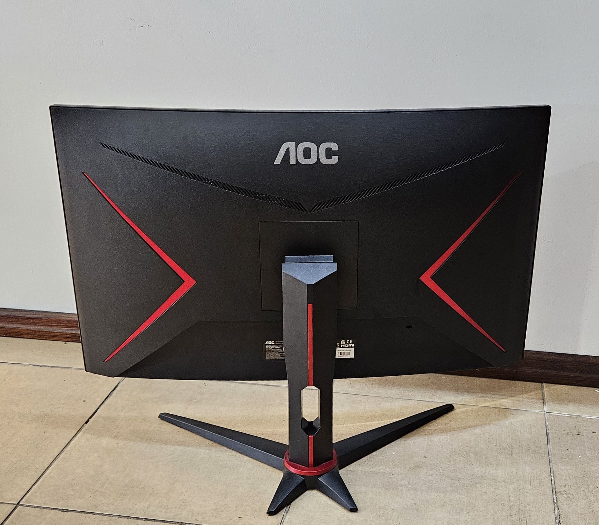 352/25 Monitor AOC G2 C27G2ZE