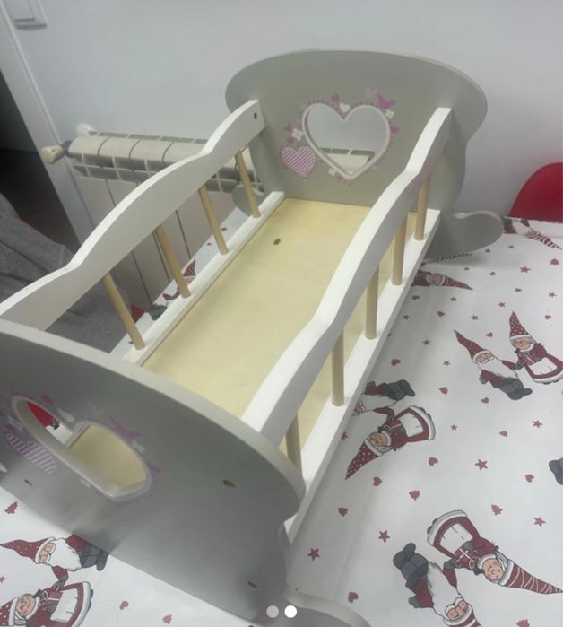 Cama de madeira para boneco ate 48cm