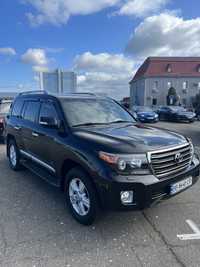 Toyota Land Cruiser 200