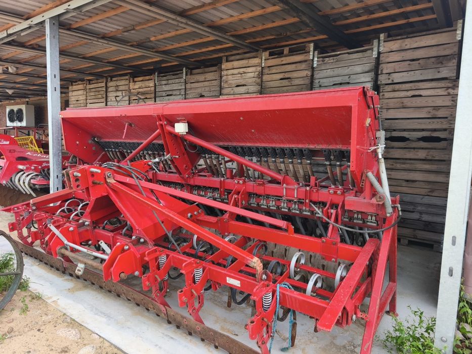 Zestaw Siewnik Talerzowy Kongskilde F-VAT nie(amazone, lemken, unia)