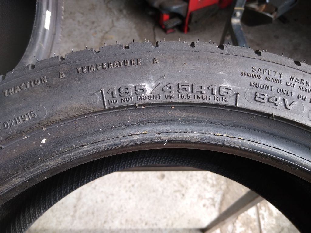 Opony letnie 195/45R16 4szt Goodyear 195/45/16