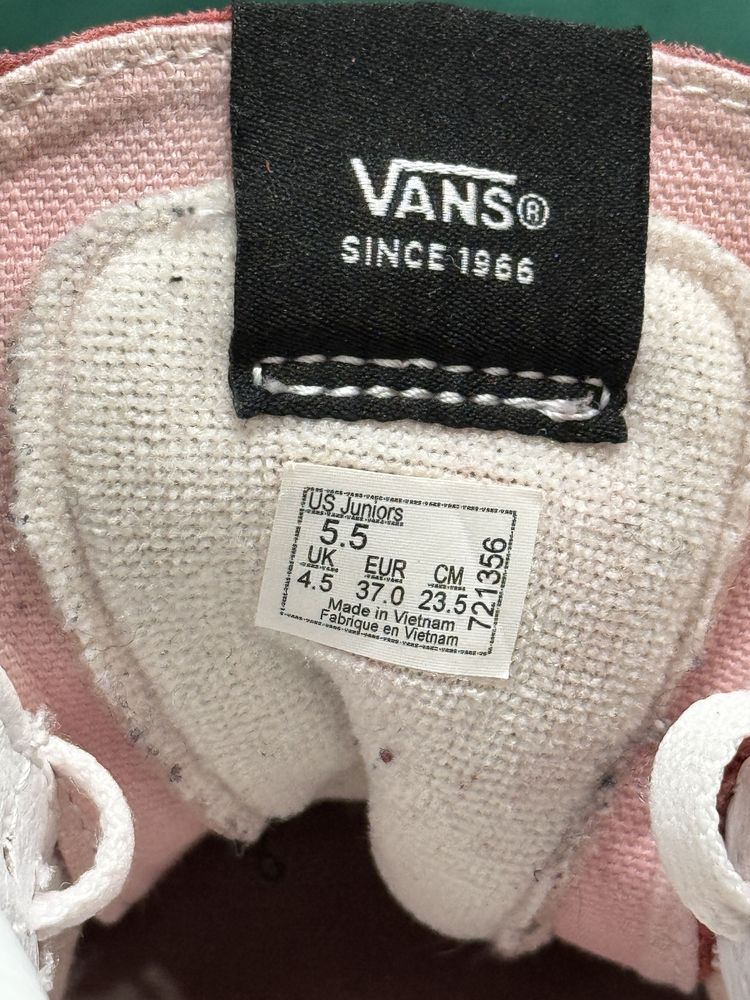 buty damskie zamszowe firmy Vans