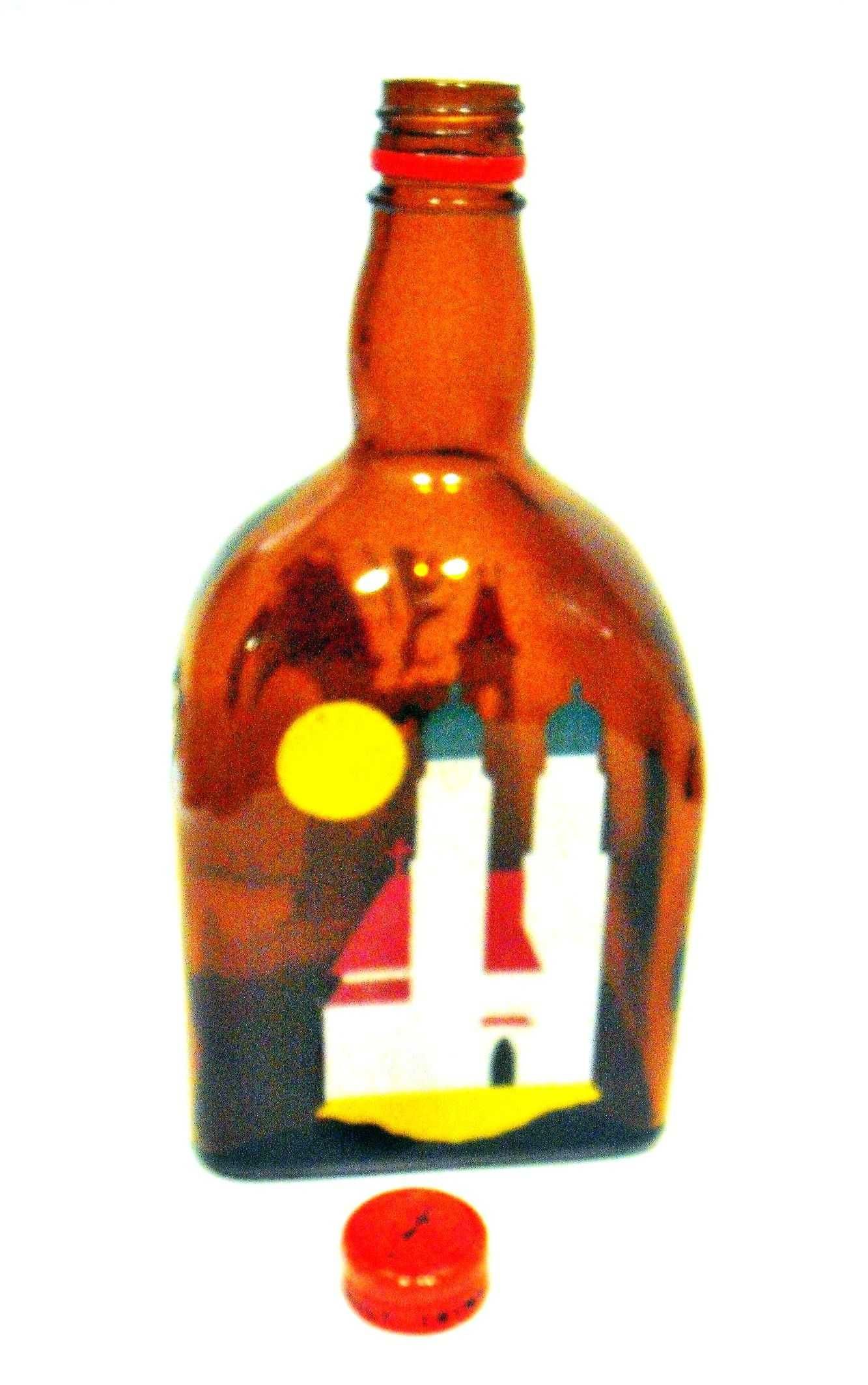 Garrafa antiga de Licor Alemão - anos 60