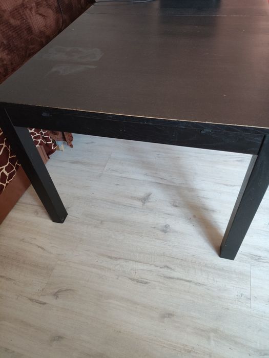Duży czarny stół Ikea