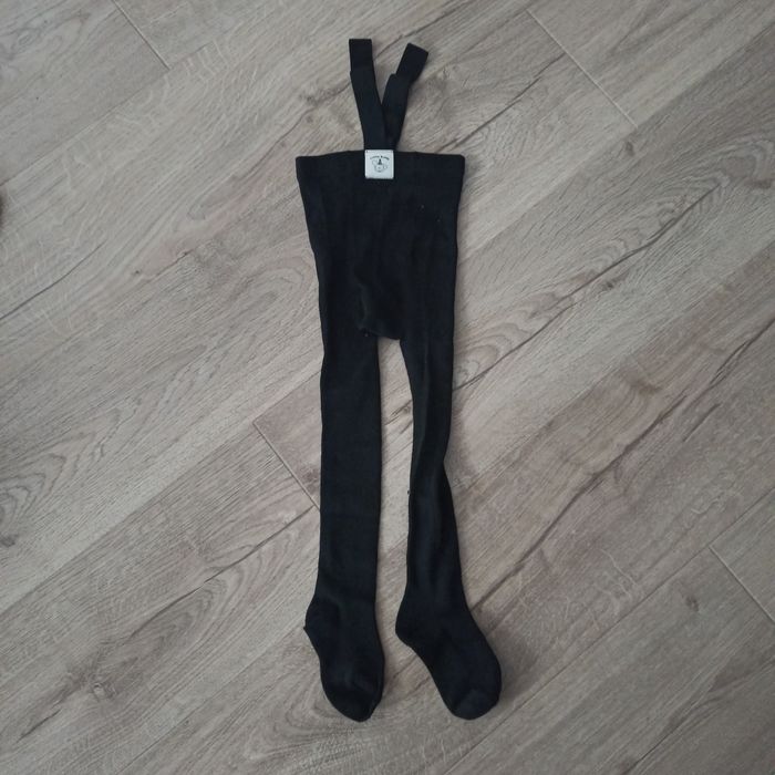 NOWE nieużywane czarne prążkowane rajstopy dziecięce na szelkach 1-2y