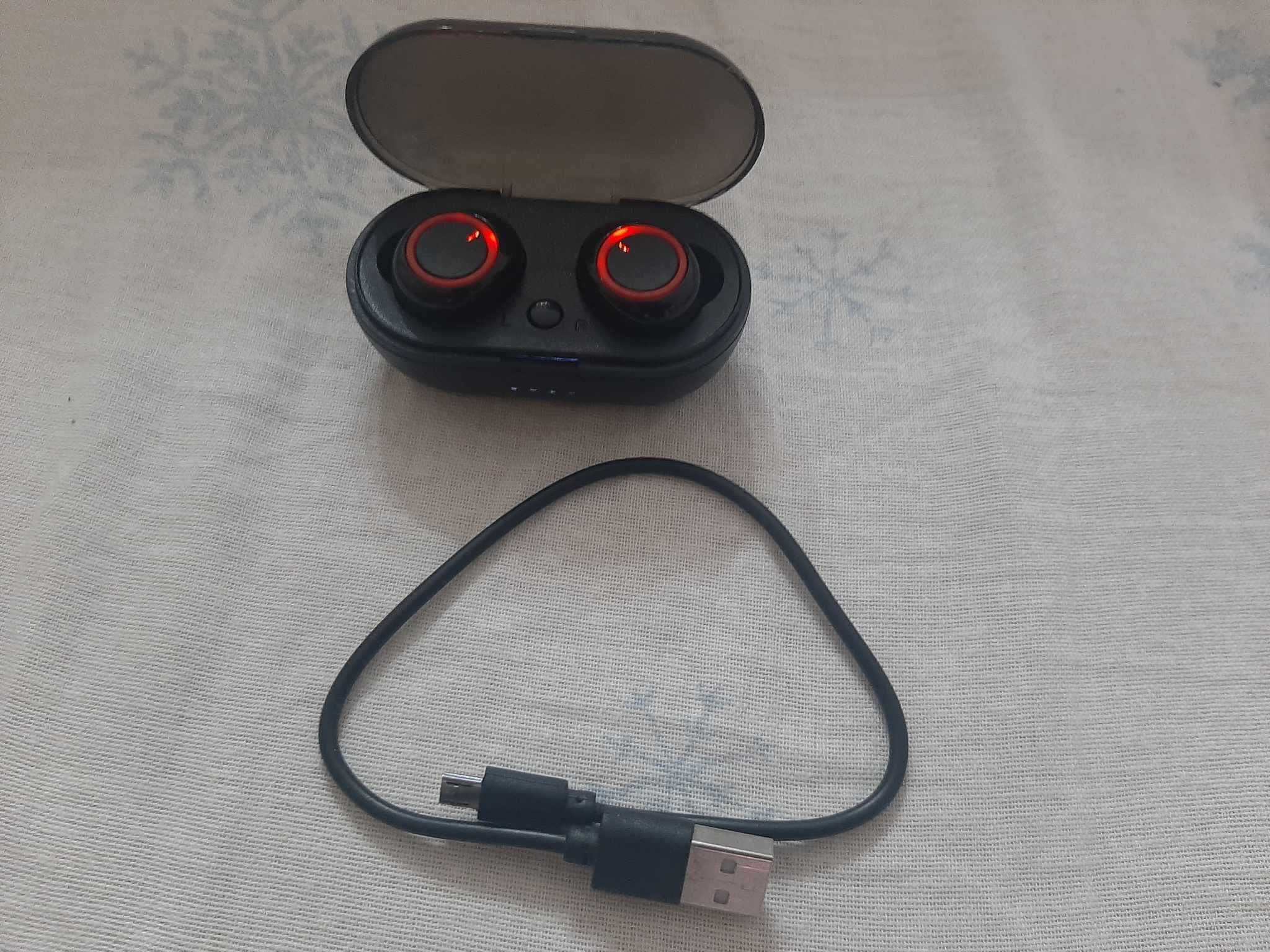 Auriculares sem fios com carregador