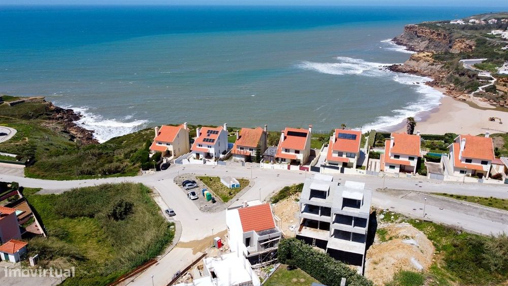 Terreno para construção de 301m2, com projeto aprovado para moradia T3